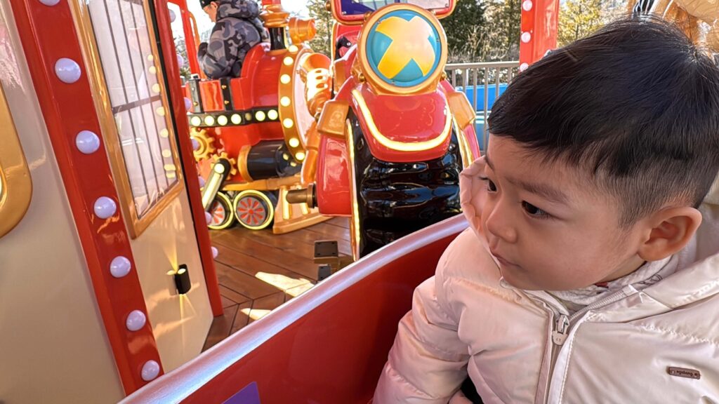오크밸리 퍼키팩토리 회전목마